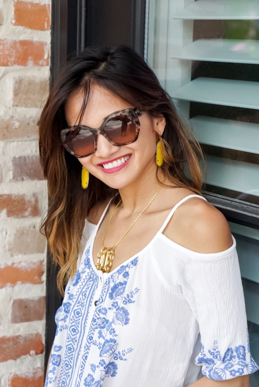 10 Must Have Embroidered Tops for Summer
