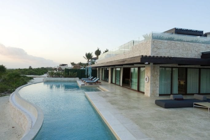 presidential suite private pool