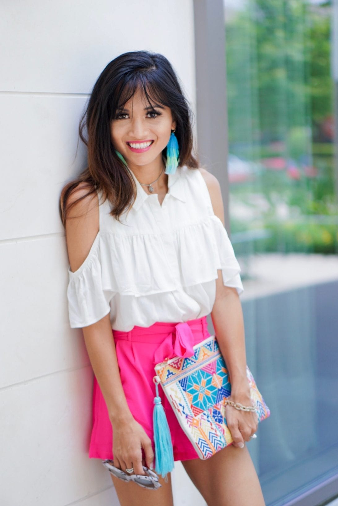 cold shoulder top, ruffle top, ombre earrings, tassel tiered earrings, tassel clutch, embroidered clutch, tie front shorts, summer style, summer look 