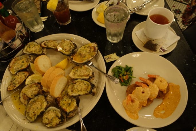 cafe beignet, best beignet in new orleans, where to eat in new orleans