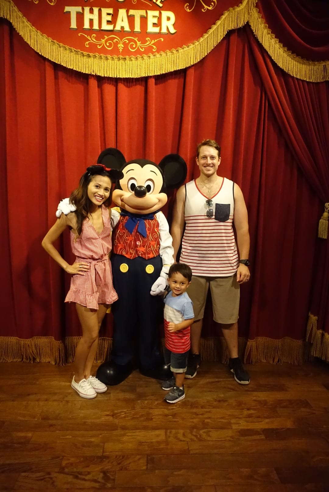 DISNEY WITH A TODDLER, TIPS FOR FAMILIES VISITING DISNEY, DISNEY WORLD, WHAT TO DO IN DISNEY WORLD, VISITING DISNEY WORLD, FIRST TIME IN DISNEY WORLD, VISITING DISNEY WORLD WITH A TODDLER, Mickey Mouse, Mickey Mouse THEATRE 