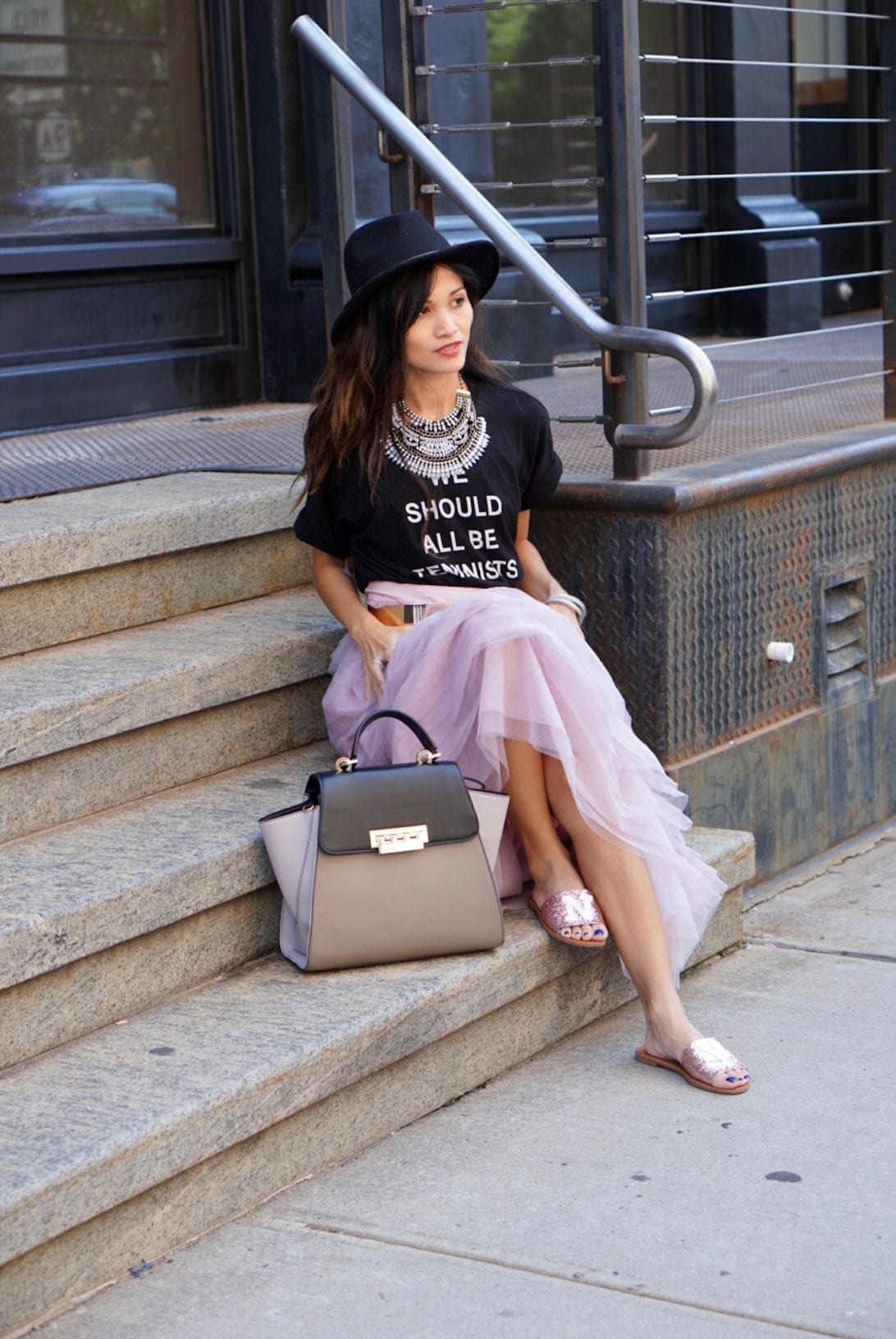 NYC STREET STYLE, New York FASHION WEEK, New York CITY, NYFW 2017, NYFW STREET STYLE, STREET STYLE, FEMINIST, TULLE SKIRT, SEX AND THE CITY OUTFIT, NY GLITTER FLATS, ZAC ZAC POSEN BAG, FEDORA
