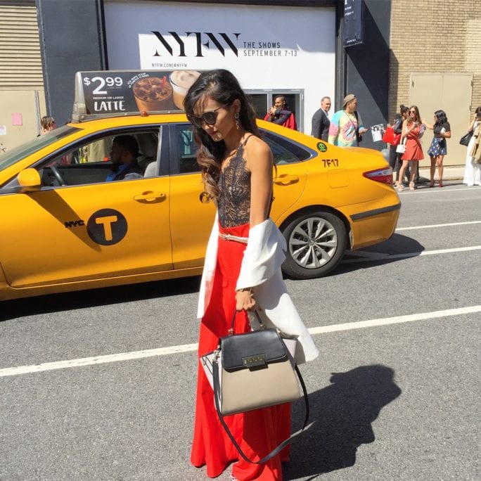 nyfw, NYC, New York fashion week, nyfw style, NYFW STREET STYLE, WHAT TO WEAR TO NYFW, NYC STREET STYLE, NYC, RED WIDE LEG PANTS, ZAC POSEN BAG, LACE BODYSUIT, WHITE VEST