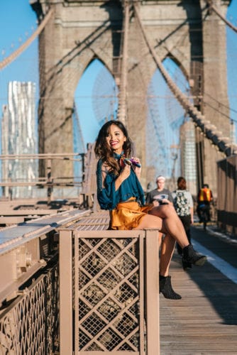 NYFW, NYFW OUTFIT, NYFW STREETSTYLE, New York FASHION WEEK, NYFW 2017, BROOKLYN BRIDGE, BROOKLYN BRIDGE PHOTO SHOOT, AGACI, SATIN SKIRT, RUFFLE TOP, BLACK STUDDED BOOTIES. SCARF, TIE SCARF