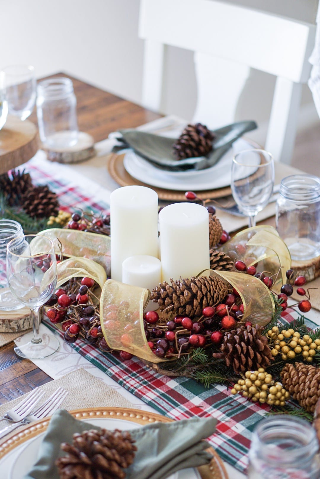 Christmas Decor + Gift Guide For the Home - Dawn P. Darnell