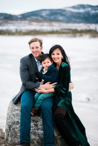 family pictures, snow family pictures, Colorado family pictures, frozen lake, christmas card family pictures