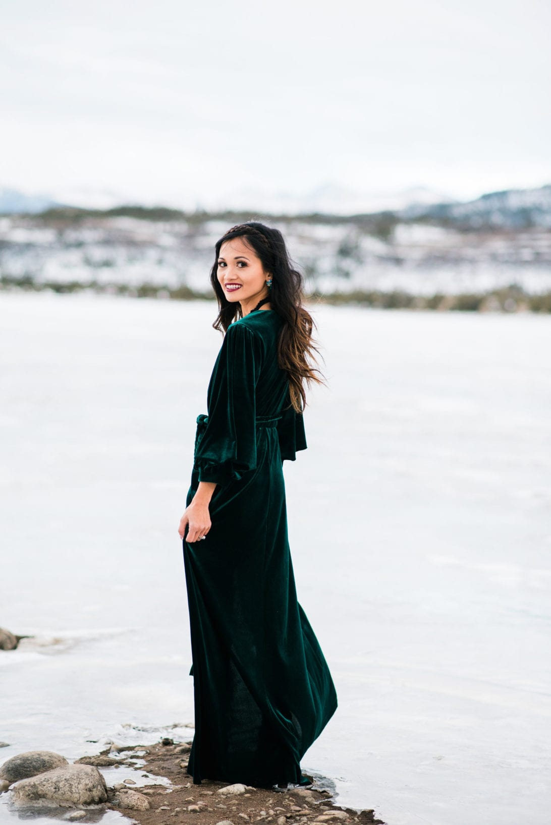 family pictures, snow family pictures, Colorado family pictures, frozen lake, christmas card family pictures, boy mom, green velvet dress, velvet dress 