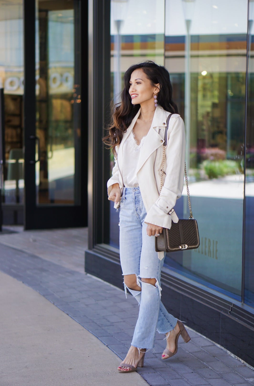 #summerstyle, #summerjackets, #summerfashion,#houstonblogger, #dawnpdarnell, white jacket, moto jacket, white cami, busted knee crops, Levi's, Paige Denim, Rebecca Minkoff Love crossbody bag, blazer