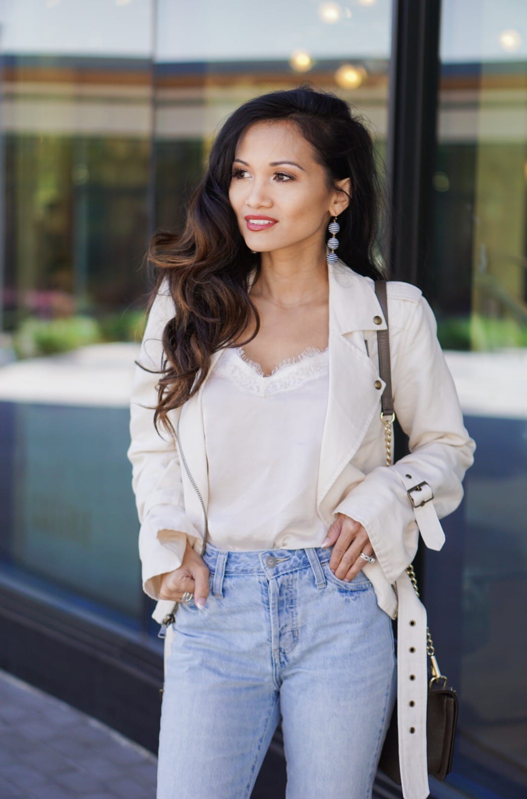 #summerstyle, #summerjackets, #summerfashion,#houstonblogger, #dawnpdarnell, white jacket, moto jacket, white cami, busted knee crops, Levi's, Paige Denim, Rebecca Minkoff Love crossbody bag, blazer