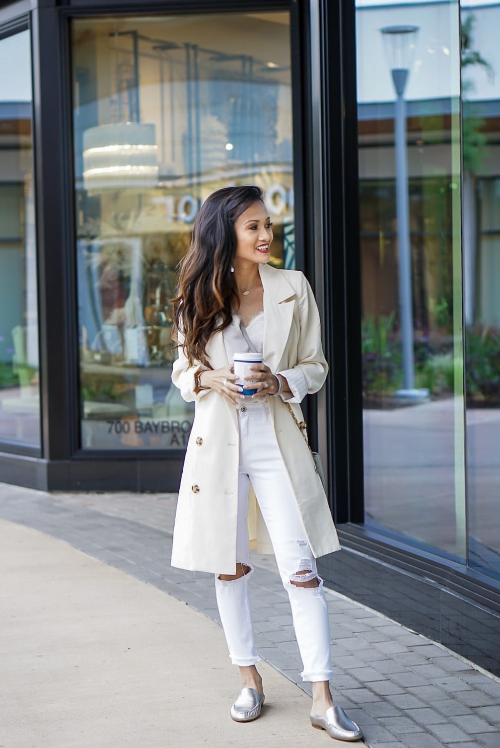 #movefor #inspiredsteps #sponsored #zappso, easy spirit Crellin, mules, loafers, Zappos, dress for success, white blazer, white jeans, Gigi New York crossbody bag, Kendra Scott earrings 