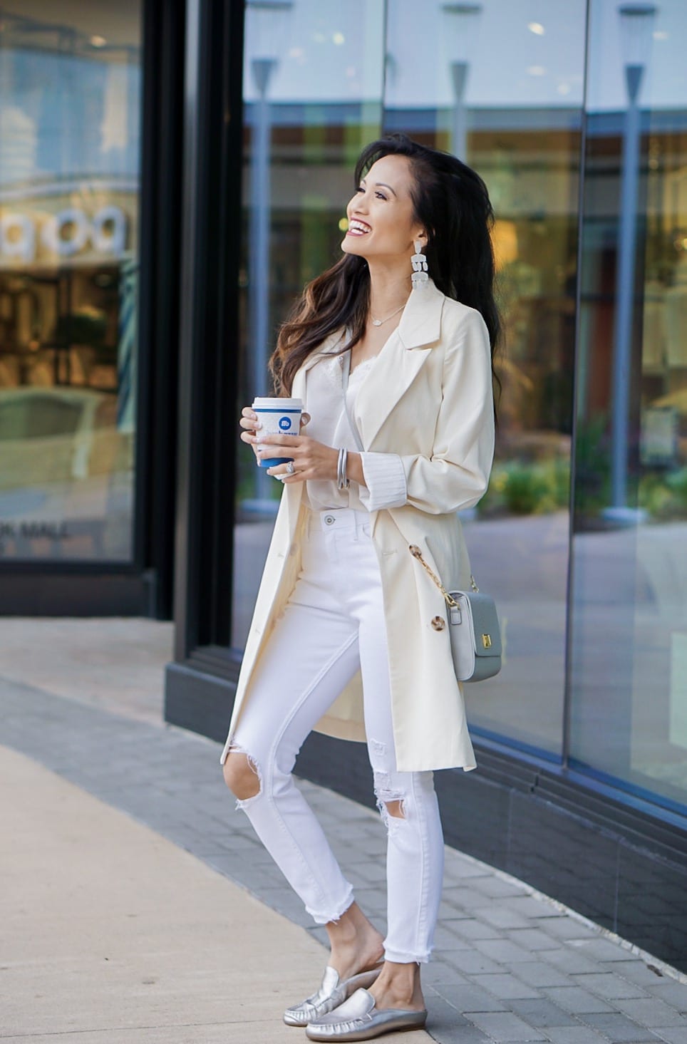 #movefor #inspiredsteps #sponsored #zappso, easy spirit Crellin, mules, loafers, Zappos, dress for success, white blazer, white jeans, Gigi New York crossbody bag, Kendra Scott earrings 