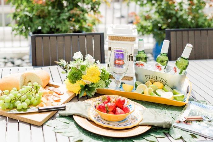 #dawnpdarnell, #summerstyle #houstonblogger, summer entertaining, summer party, soiree, how to throw a summer soiree, tips to throwing a summer soiree, outdoor entertaining, home and gardens, garden party, summer tablescape 