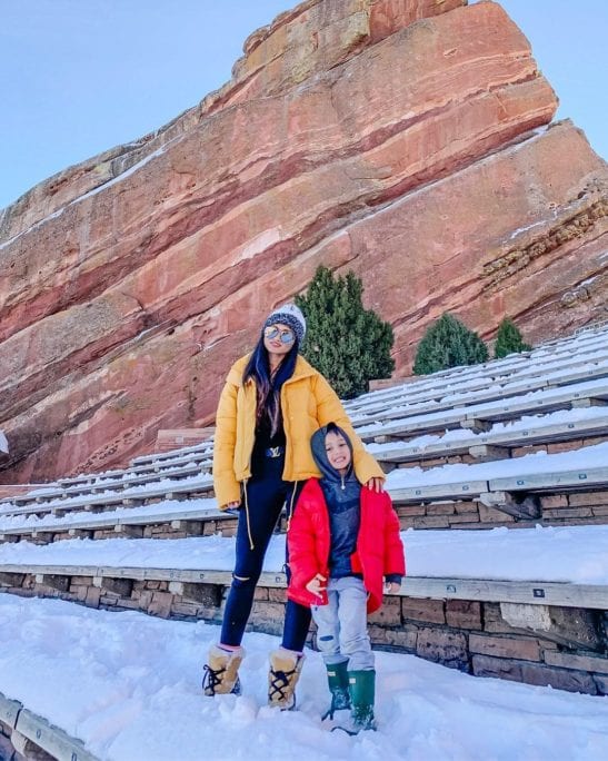 MOMMY AND ME STYLE, RED ROCK AMPITHEATRE, BOY HUNTER BOOTS, YELLOW BOMBER JACKET, QUAY SUNGLASSES, GREEN HUNTER BOOTS
