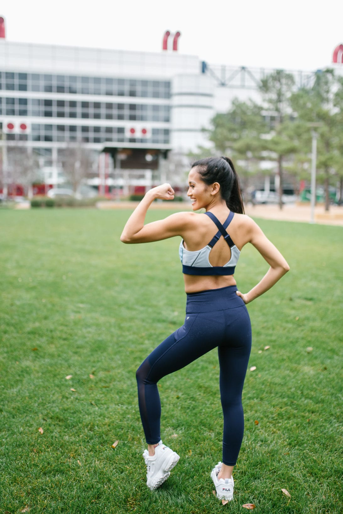 fitness fashion, workout outfit, Fabletics