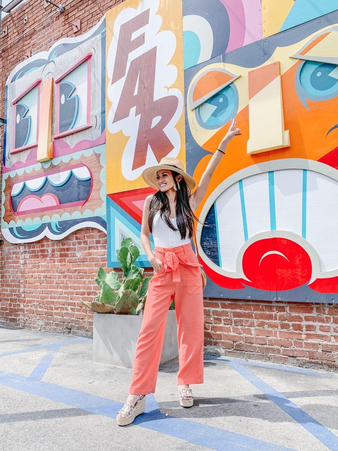 L.A. MURALS. CORAL PANTS 