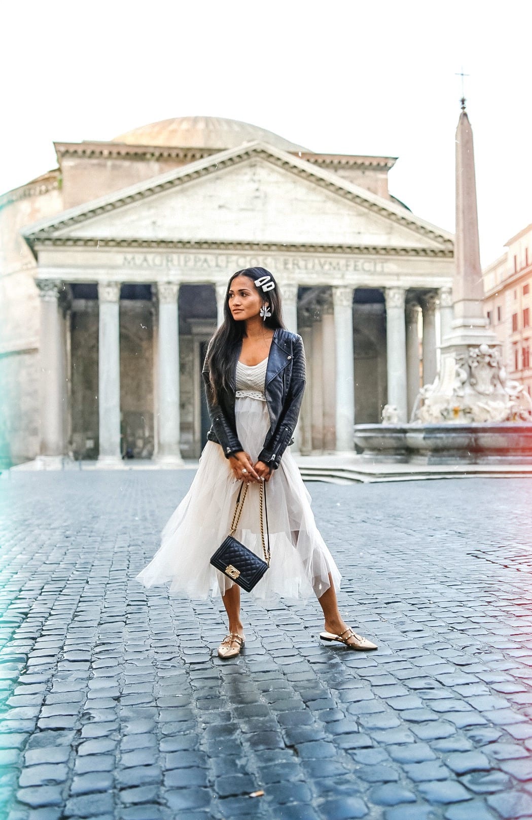 Pantheon, what to wear in Rome, Rome style, Rome outfit, Chanel Boy bag black
