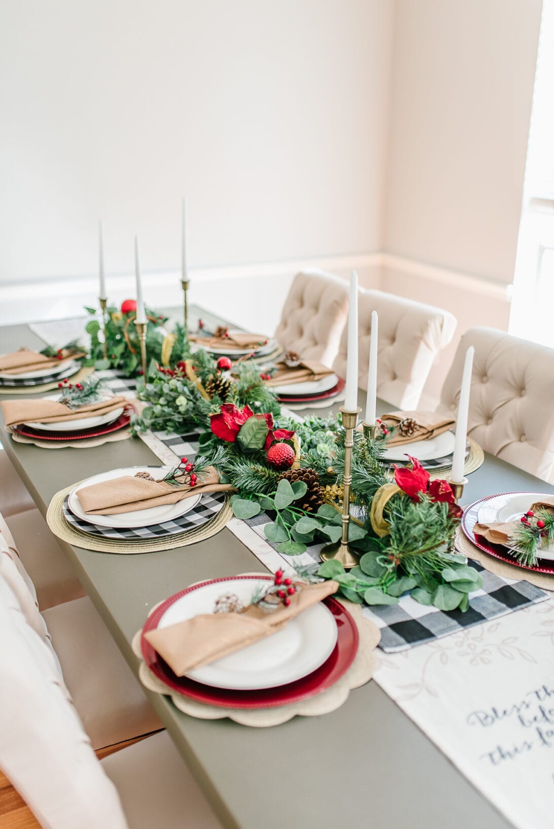 red and gold tablescape, Christmas table decor 