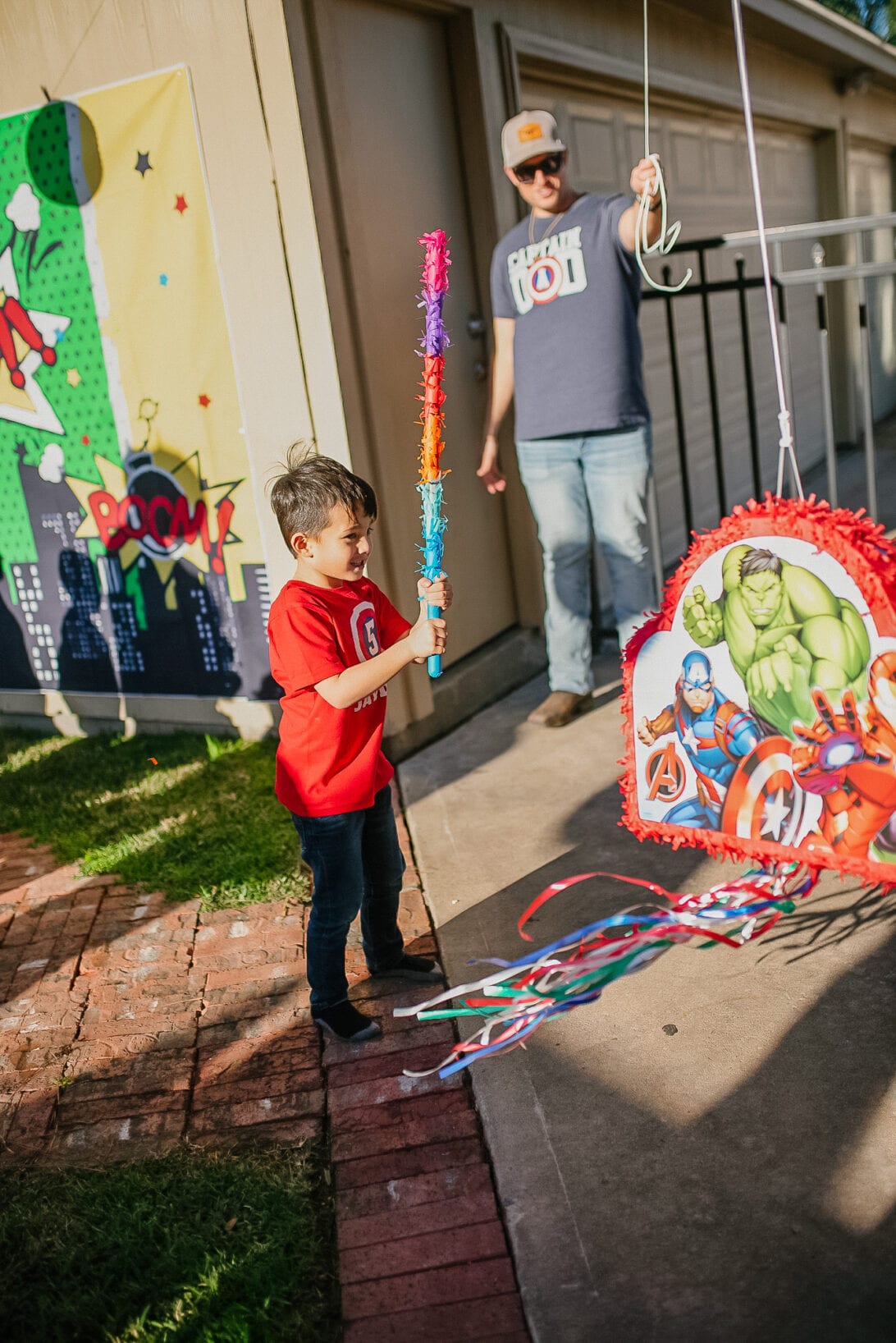 SUPERHERO PINATA, AVENGER PINATA 