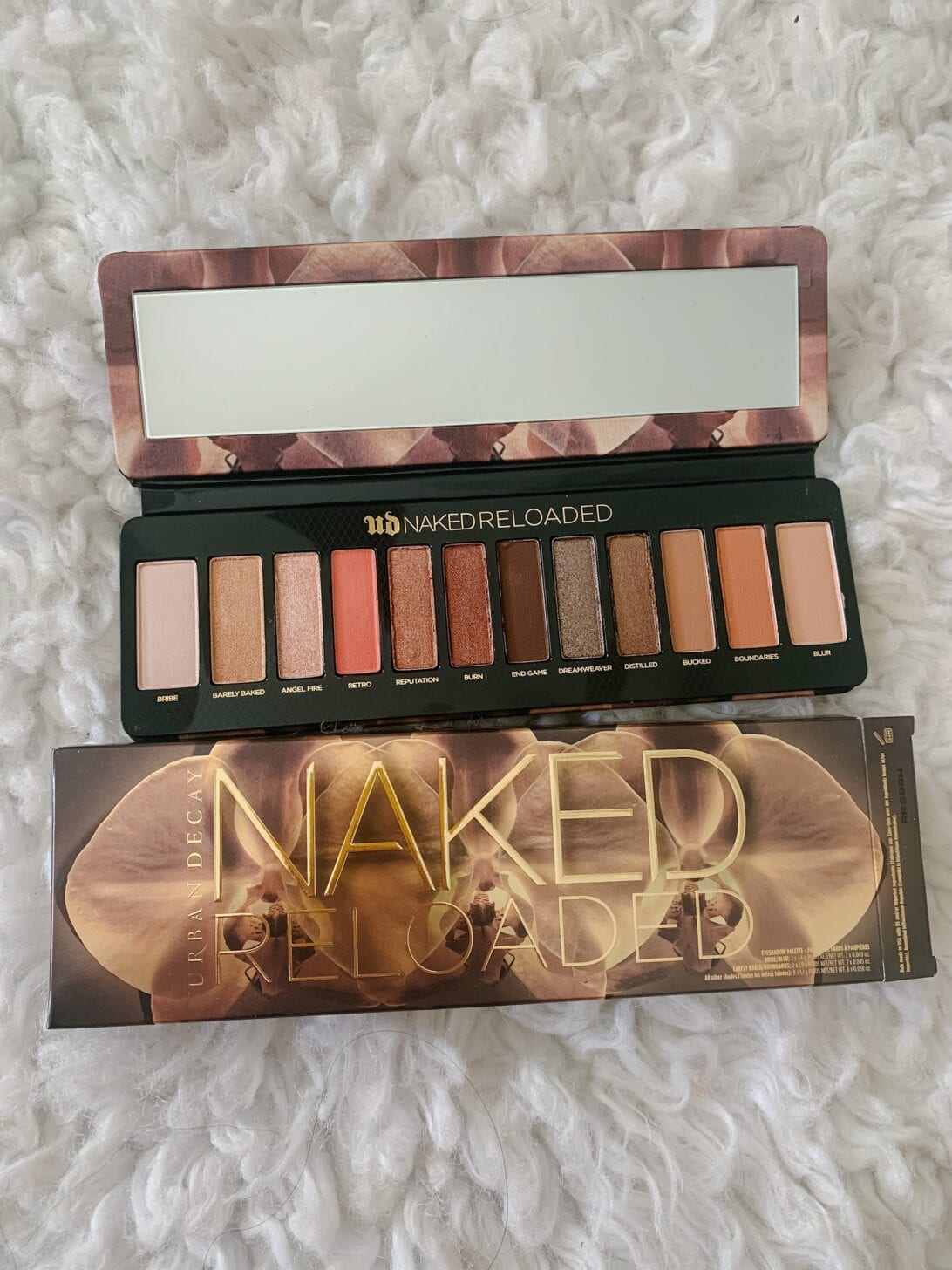 Naked reloaded online eyeshadow palette