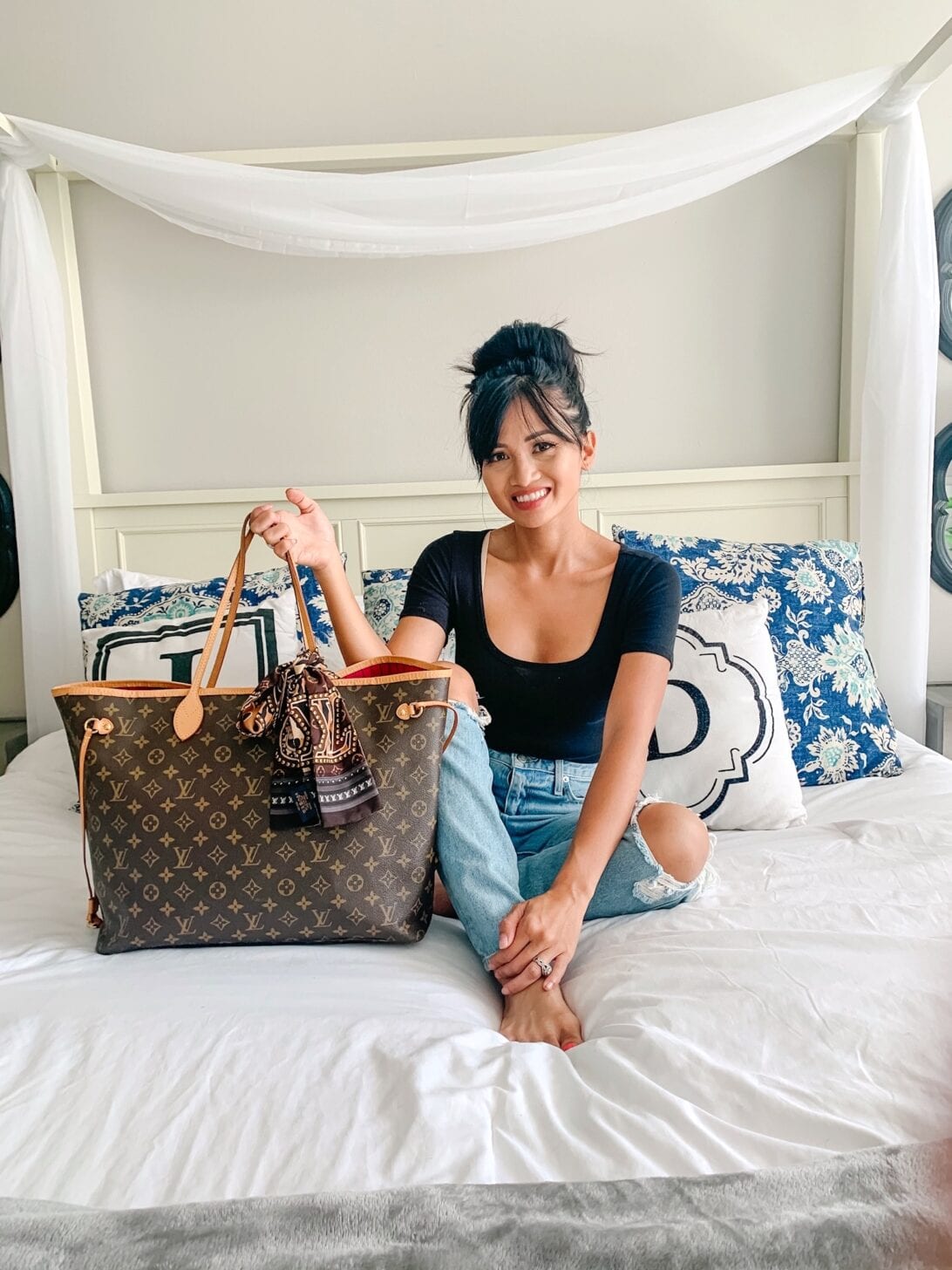 LV Neverfull review: comparisons with the Chanel Deauville, and