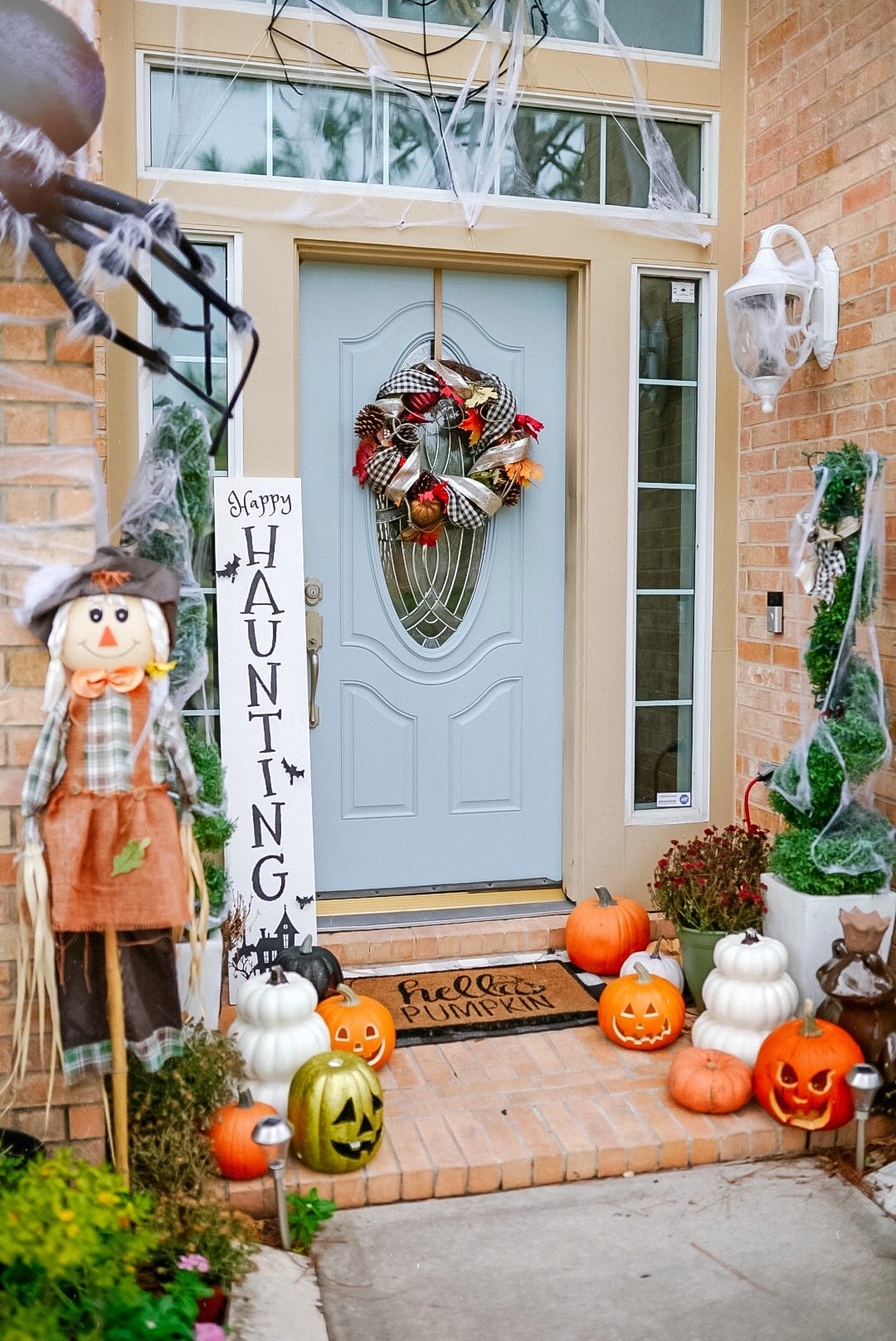 halloween home decoration , Hello Pumpkin door mat , jack o lanterns, cobwebs 
