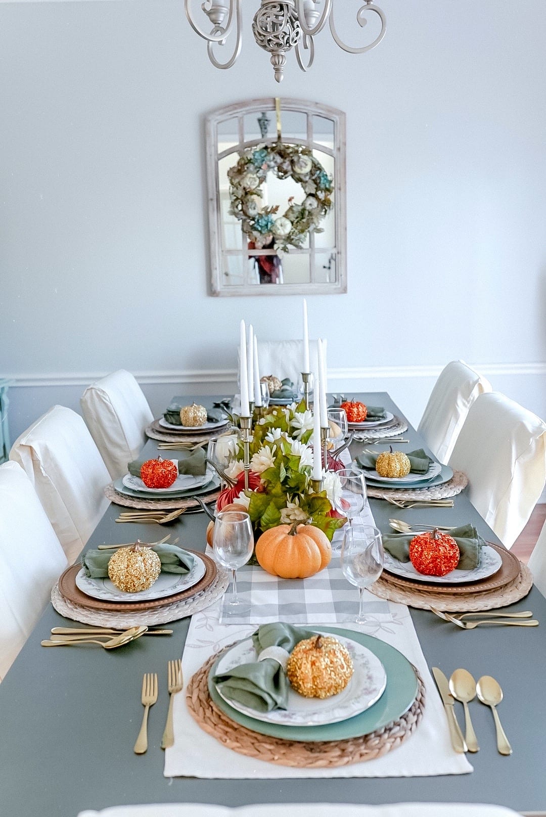2020 Thanksgiving tablescape, Thanksgiving table decor, table napkins, table napkin holders, mirror wreath 