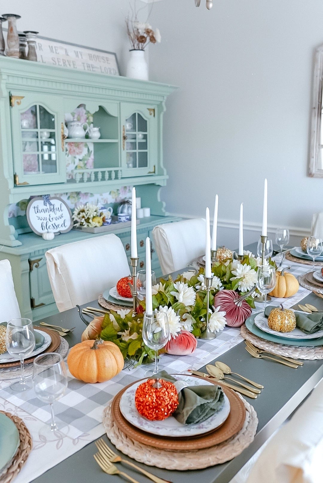 velvet pumpkins, fall tablescape