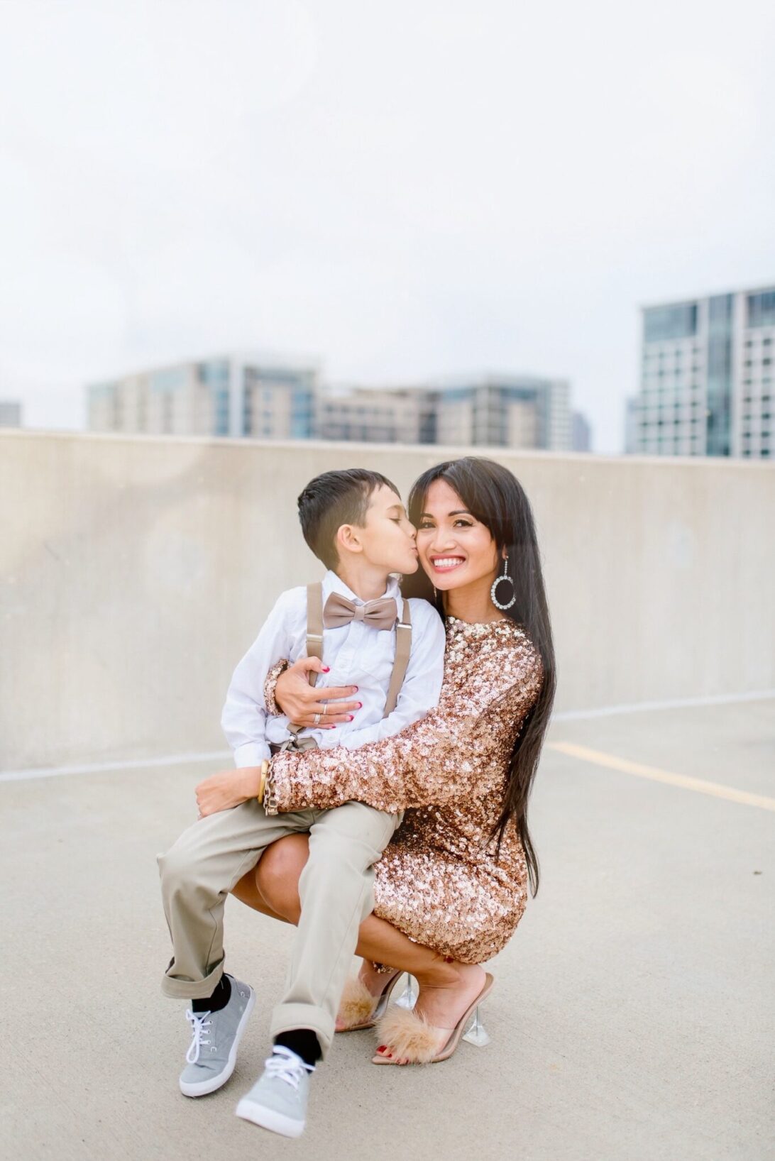 BOY MOM, MOMMY AND ME PHOTOSHOOT, BOY FASHION 