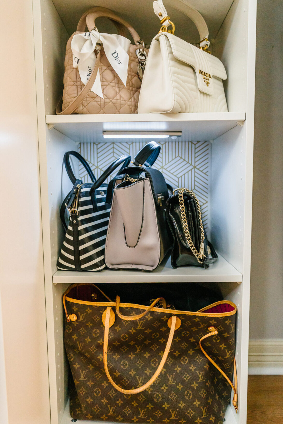 DESIGNER BAG DISPLAY, CLOSET DISPLAY 