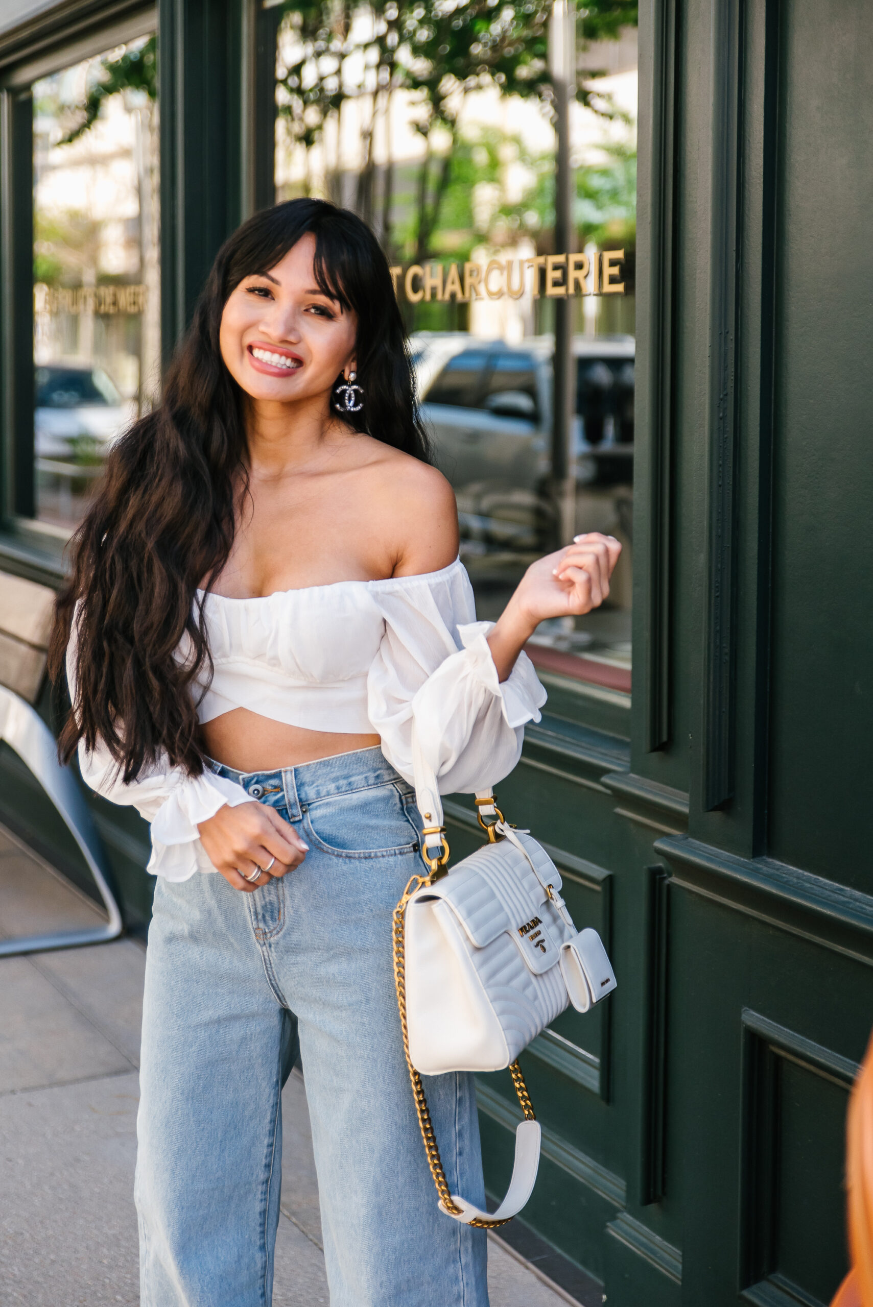 The Complete Wide Leg Jeans Guide for Petite Women - Petite