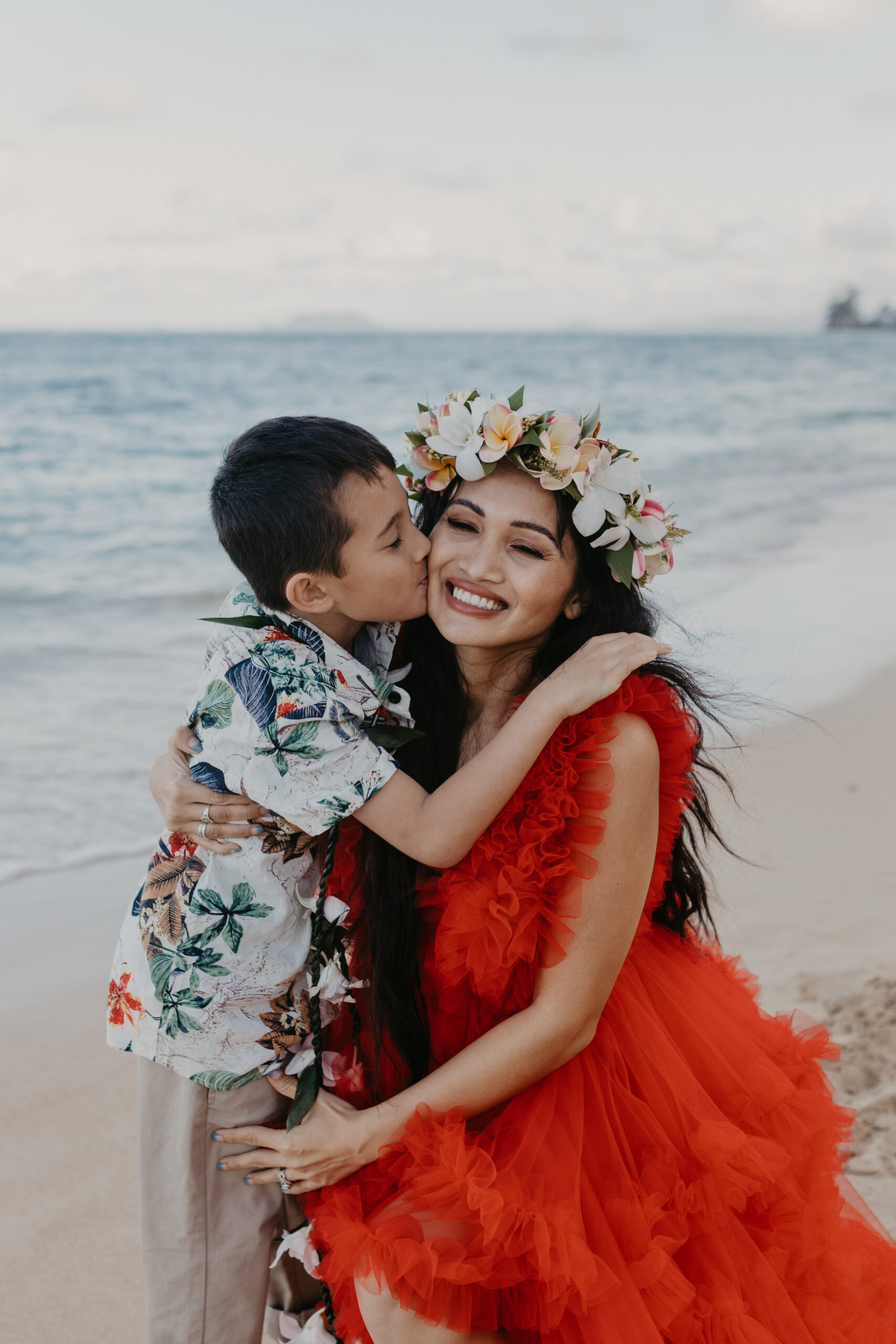 Hawaii family beach photoshoot, Oahu, family photography, travel photography, mommy and me, mom and son 