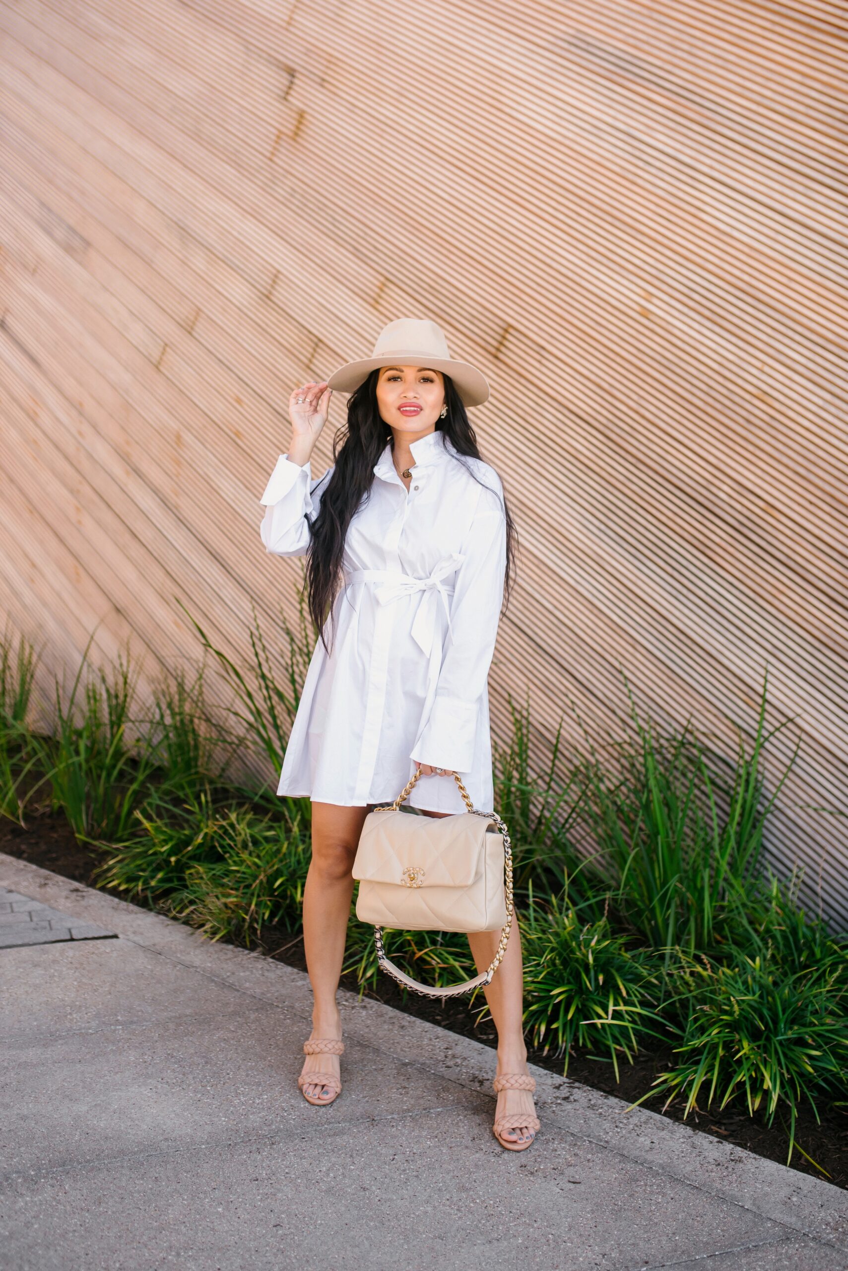 3 Ways to Style A White Button Down Shirt Dress - Dawn P. Darnell