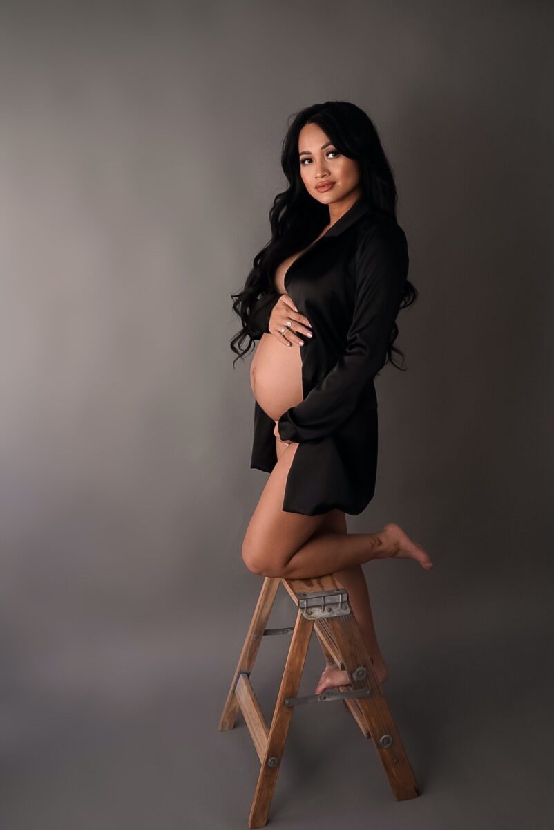 maternity style, maternity photoshoot, maternity photography, maternity glamour photos, maternity studio photography