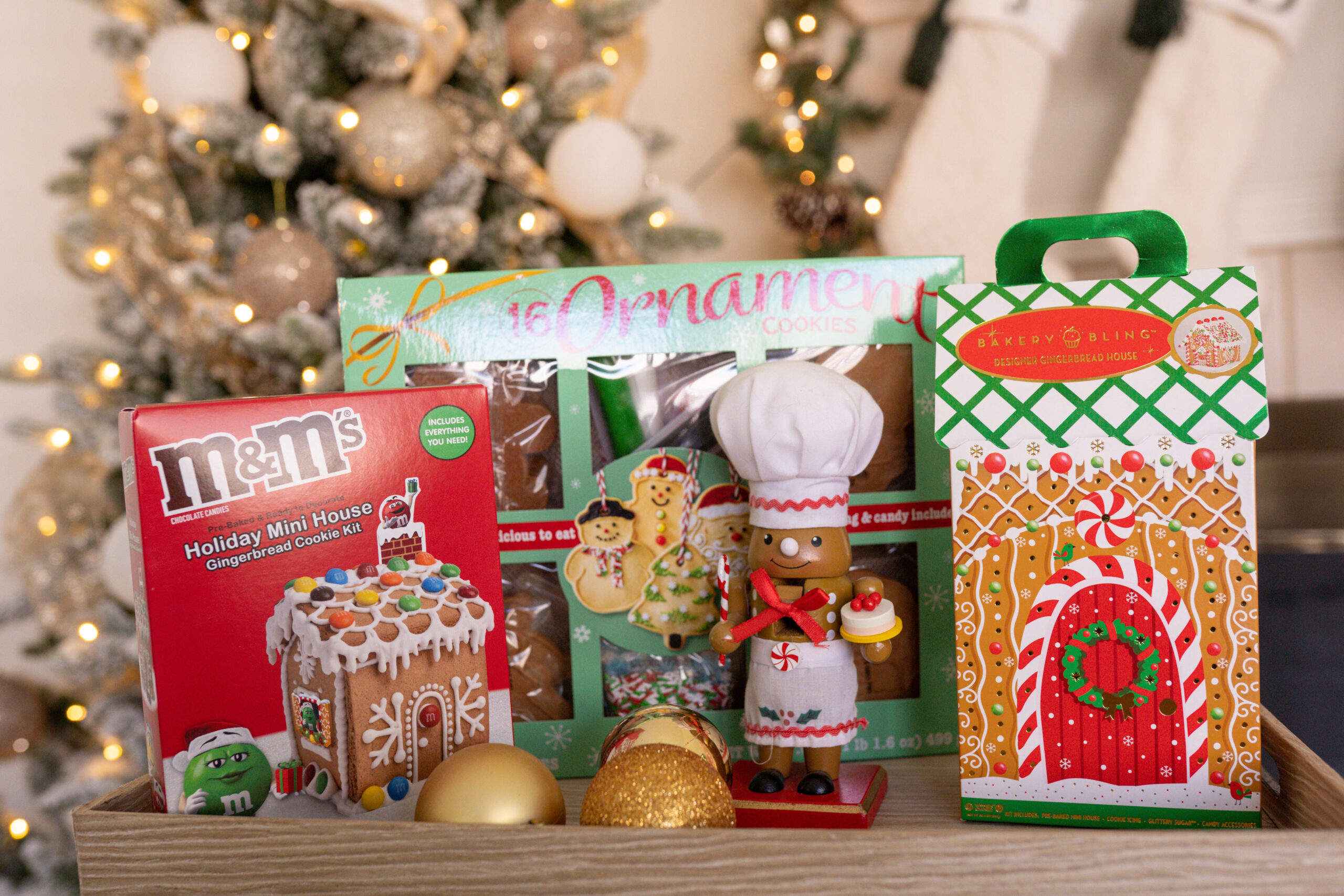 Family Christmas Decorating Kits, gingerbread house, Christmas cookies, Christmas traditions.