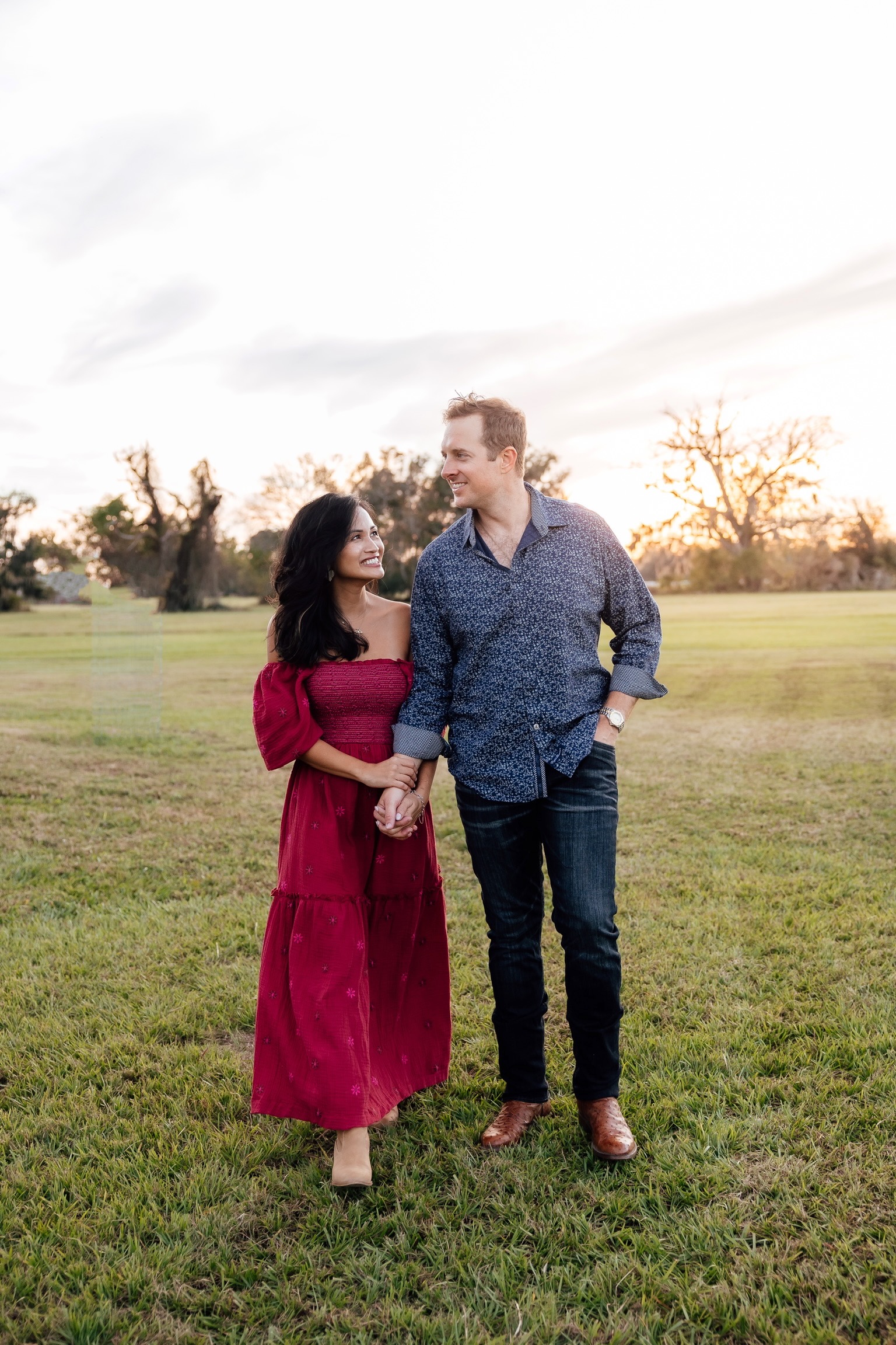 engagment outdoor photoshoot, family photoshoot 